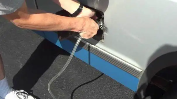How to Siphon Gas out of a Car Easily