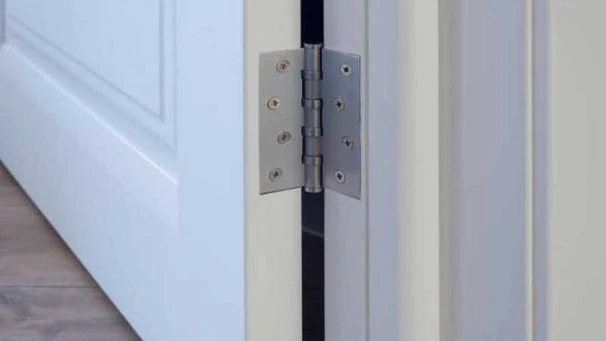 Best Lubricants for Door Hinges