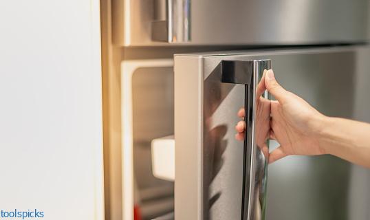 lg refrigerator light stays on when door is closed